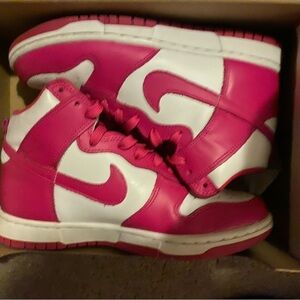 Nike Pink and White Women's Sneakers